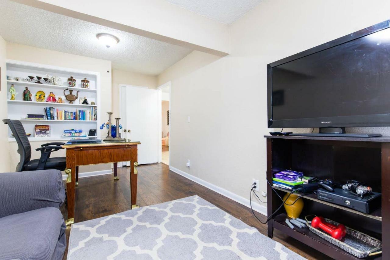 Oasis Near Dfw Airport With Mediterranean Setting Irving Luaran gambar