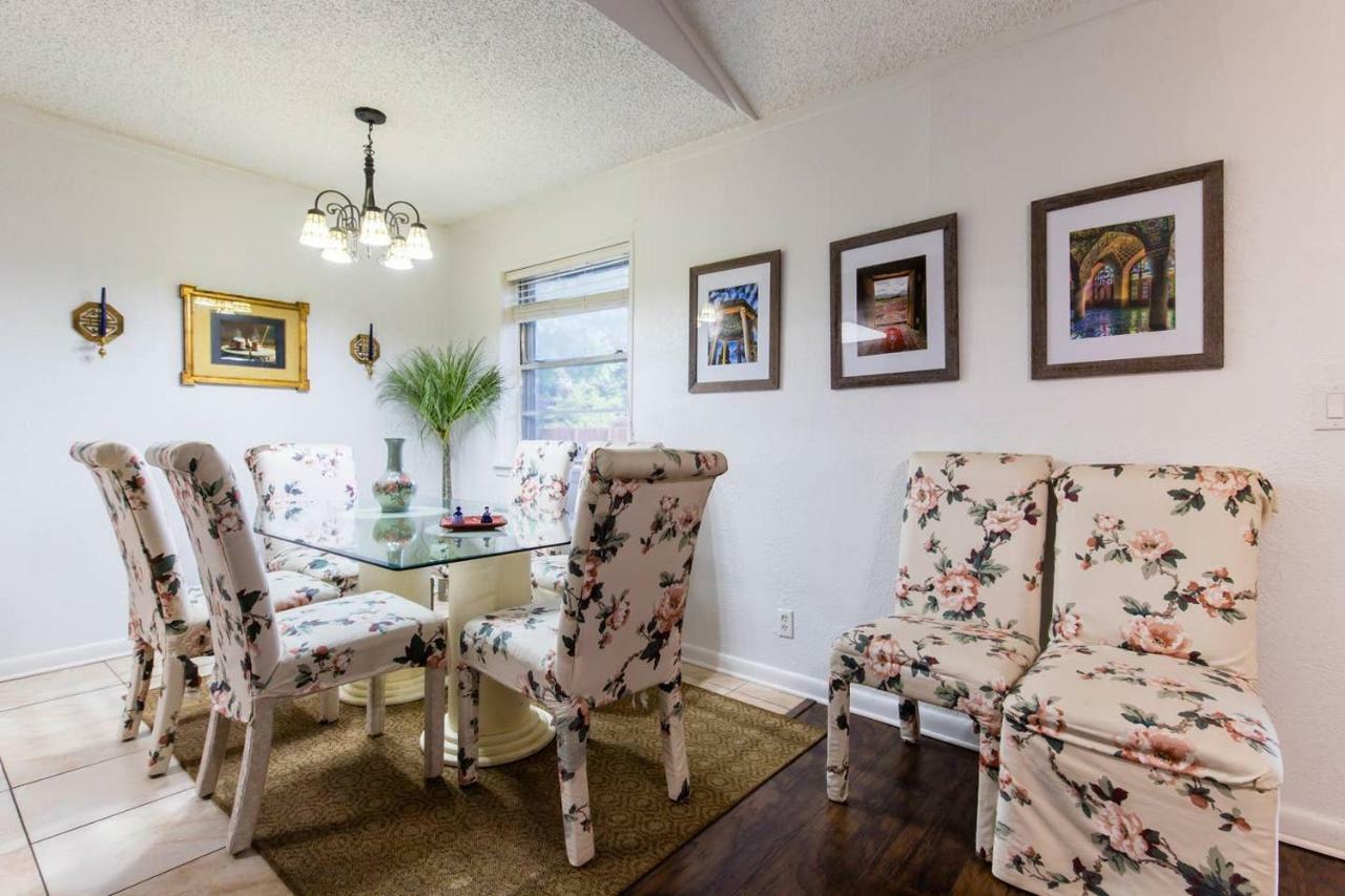 Oasis Near Dfw Airport With Mediterranean Setting Irving Luaran gambar
