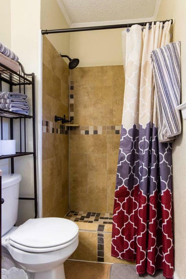 Oasis Near Dfw Airport With Mediterranean Setting Irving Luaran gambar